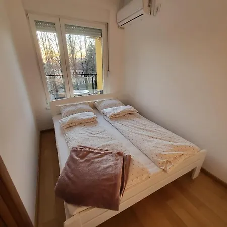 Zemunske Kapije Szálloda